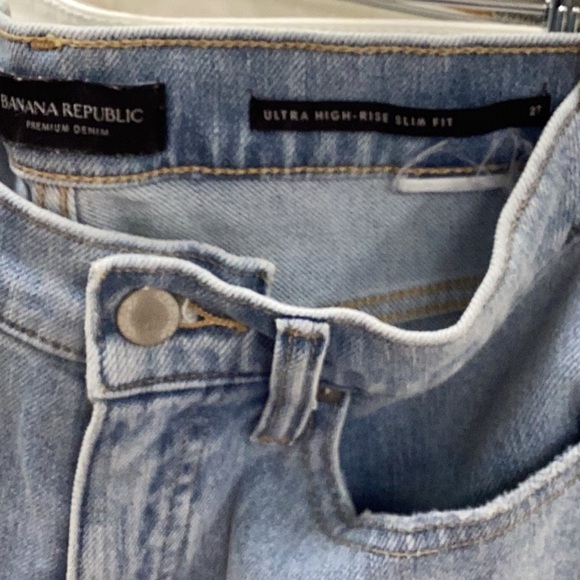 Banana Republic Skinny Ripped Size 27 - Picture 4 of 4